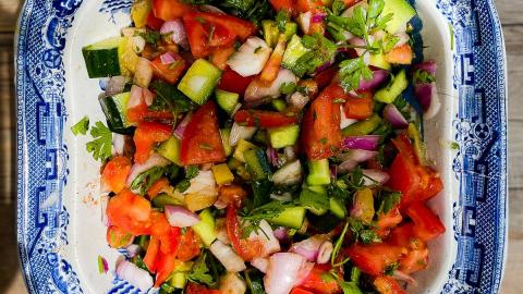 Pudina Pyaz Kachumber Salad Recipe - Mint & Onion Salad